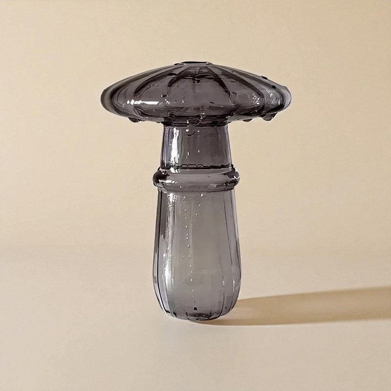 Vase en verre champignon noir