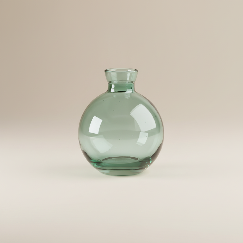 Vase en verre transparent vert arrondi