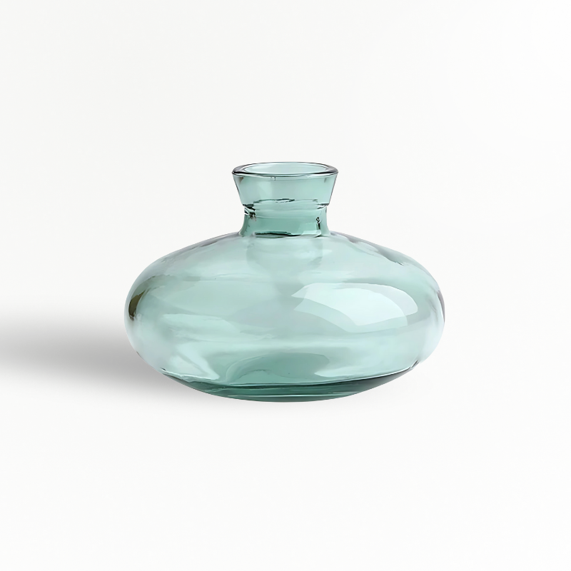 Vase en verre vert type 2