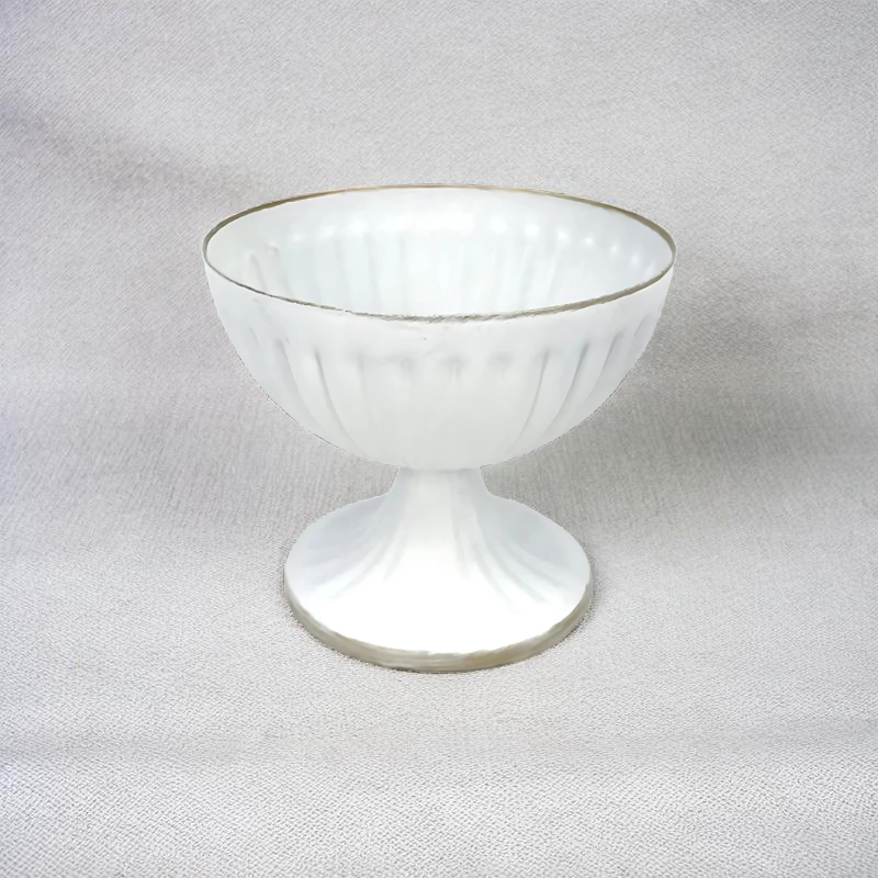 Vase métal centre de table blanc taille S