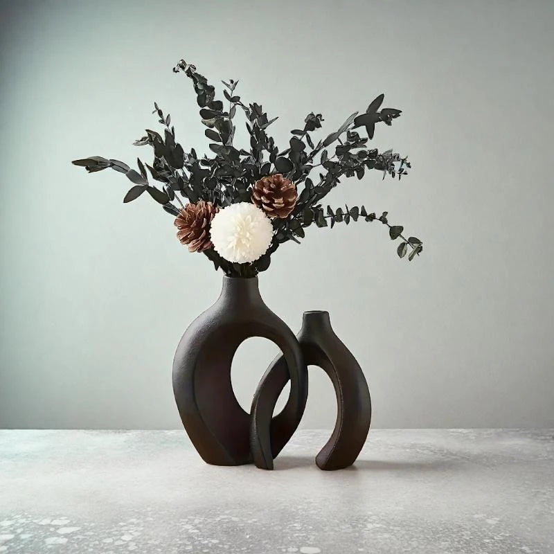 Vases Noirs