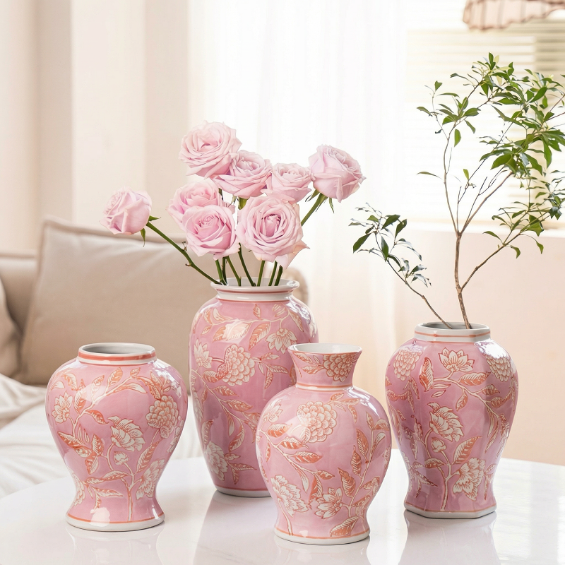 Collection vases céramique rose motif floral
