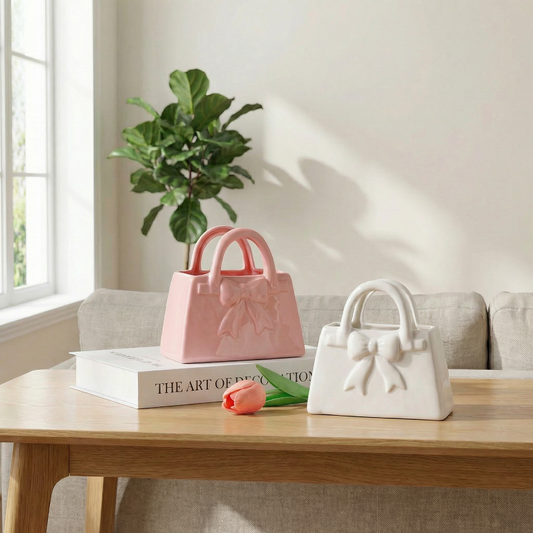 Duo vases céramique forme sac a main décor nœud