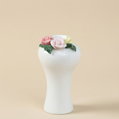 Vases en céramique roses en relief – Collection décorative élégante