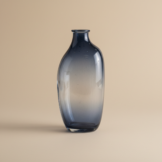 Vase en verre transparent bleu type 3