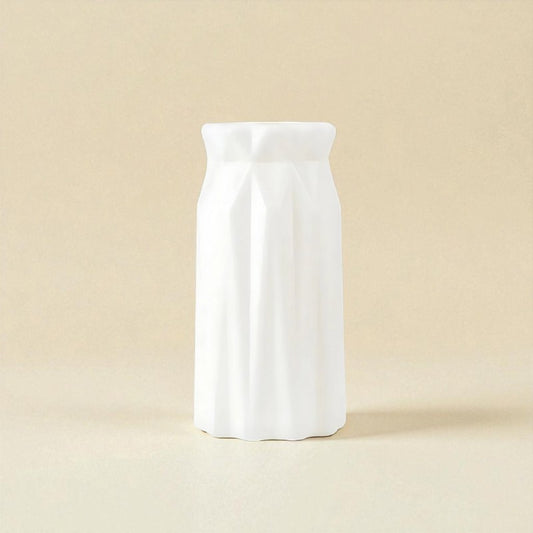 Vase origami blanc