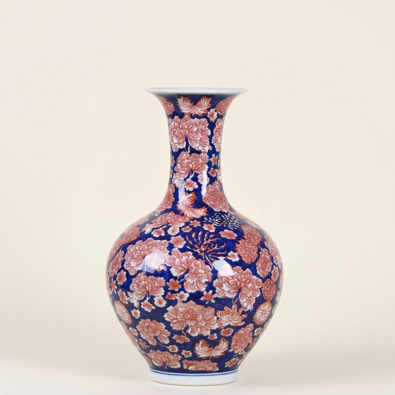 Vases en porcelaine bleu profond et motifs floraux rouges – Élégance asiatique raffinée L'UNIVERS DU VASE