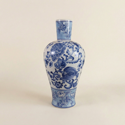 Vases en porcelaine bleu et blanc – Motifs floraux classiques et élégance intemporelle L'UNIVERS DU VASE